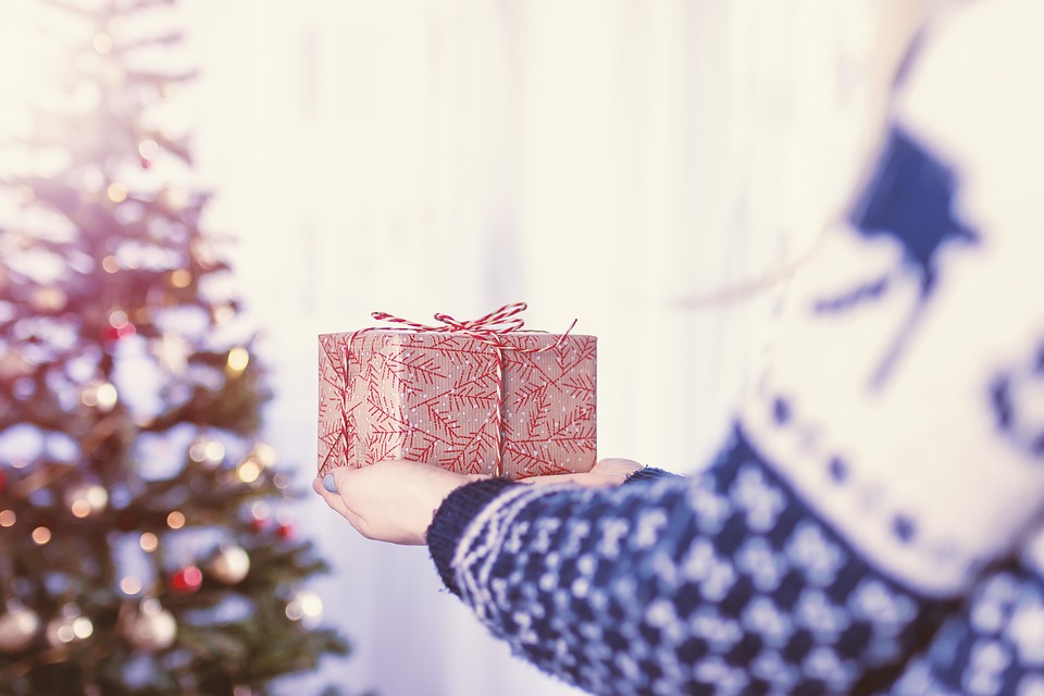2018 Holiday Business Gifting Guide